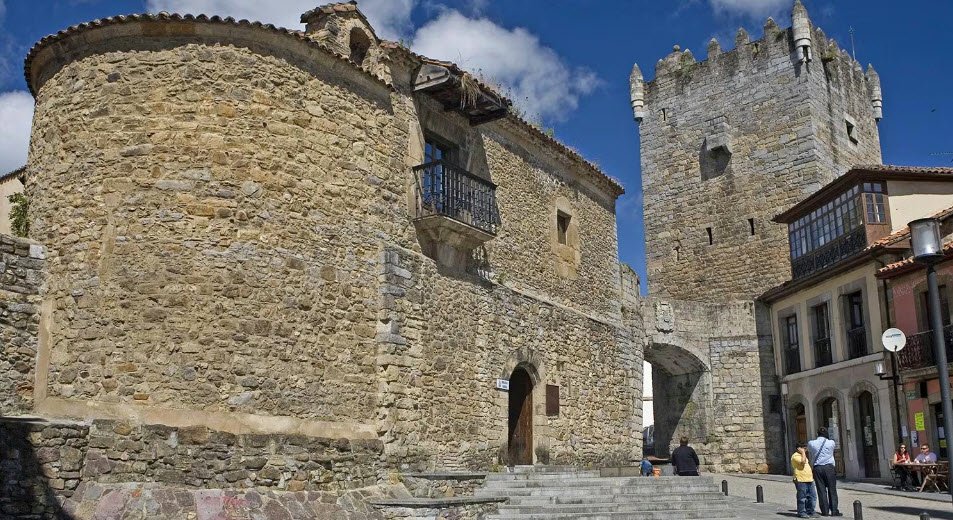 Palacio de los Valdés, Spain